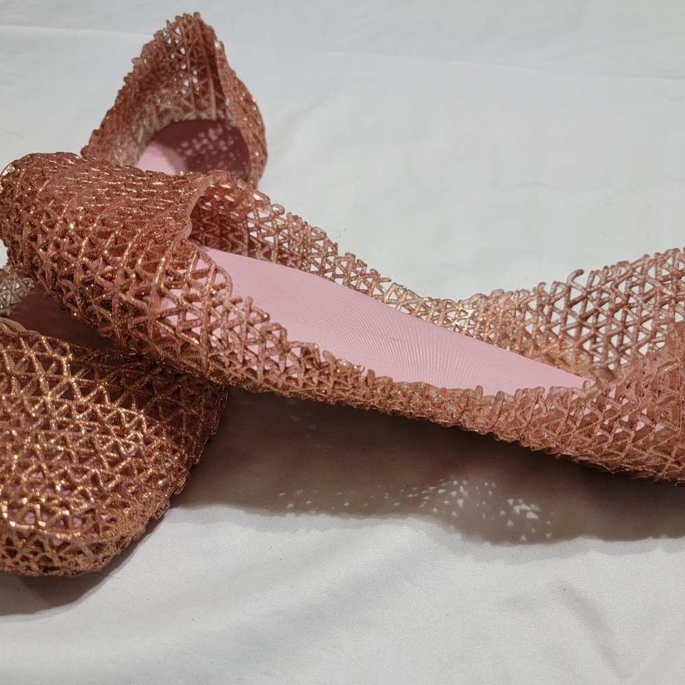 Steve Madden pink shimmering flats, size 10.